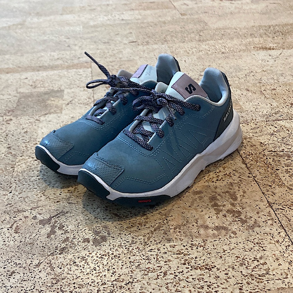 Teal tie Salomon’s